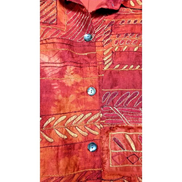 CHICO'S Design Red Silk Button Up Top Sz 1 Gold Embroidered Long Sleeves Jacket - Picture 5 of 8